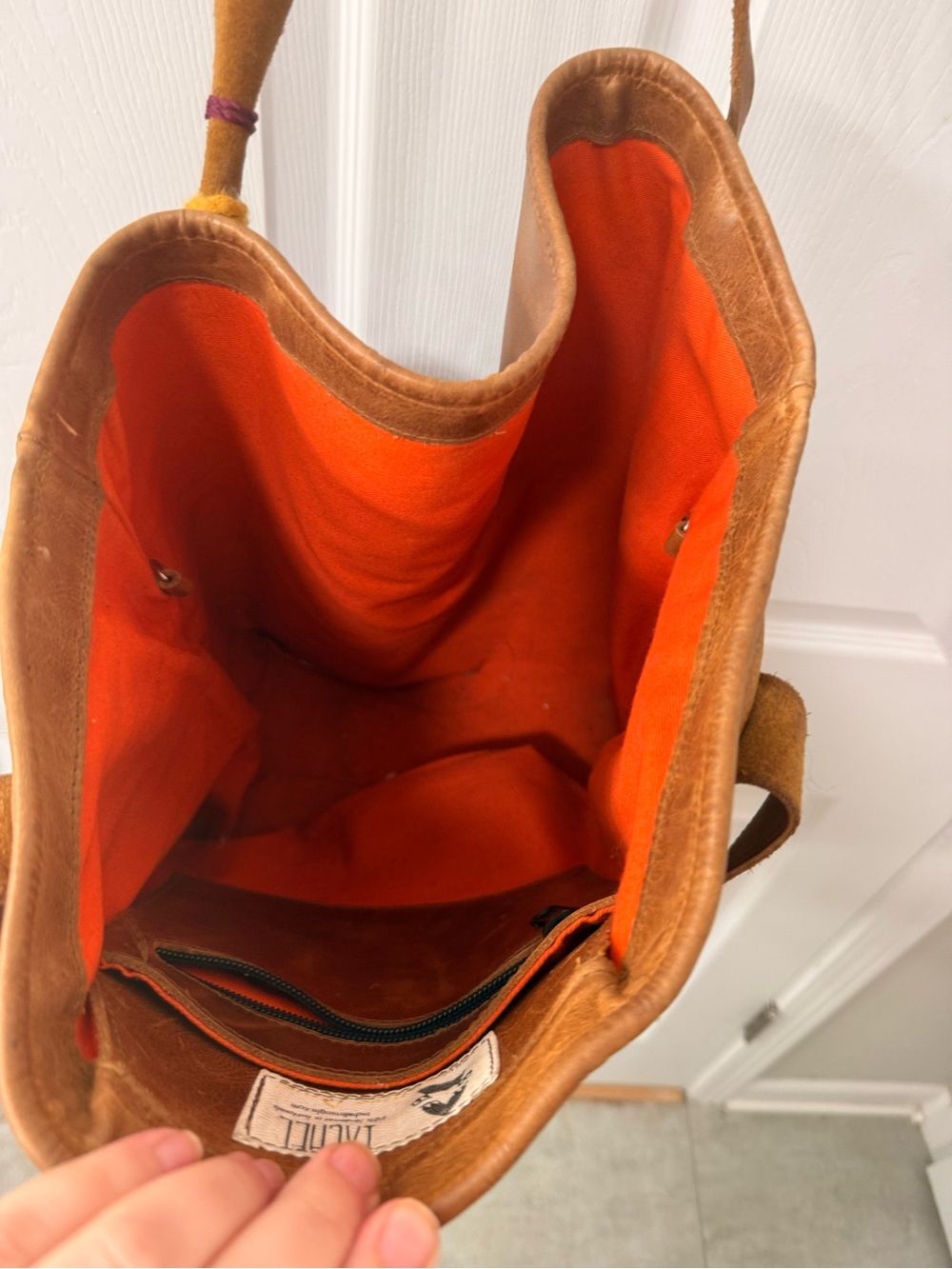 Ixchel Triangle Leather Tote Bag with Multicolor Woven Front - Picture 5 of 5
